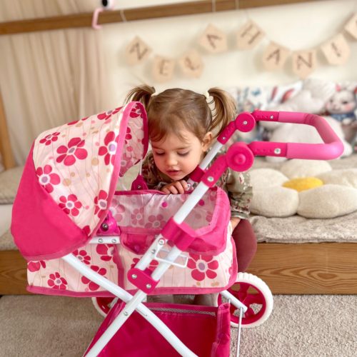 Összecsukható játék babakocsi