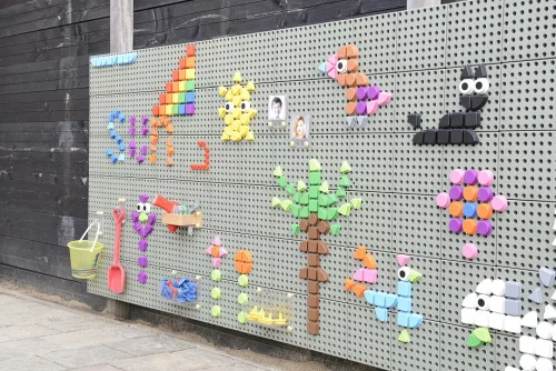 MASTERKIDZ színes csap készlet STEM táblákhoz, 64db