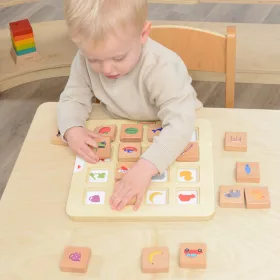 Montessori tárgyfelismerő párosító kirakó