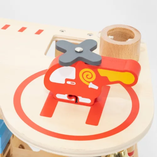 3 emeletes fa tűzoltó állomás kiegészítőkkel