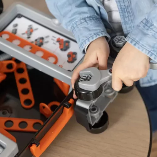Smoby Black & Decker szerszámosláda, kiegészítőkkel